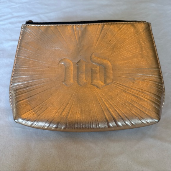 Urban Decay Shimmering Gold Cosmetic Case - Picture 1 of 6